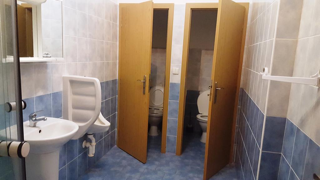 Penzion Manes Krabcice Екстериор снимка